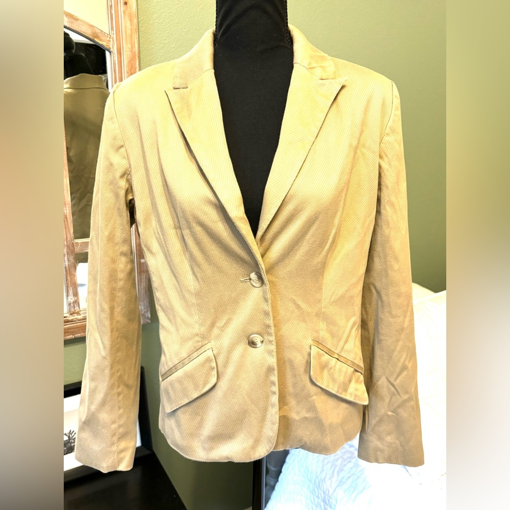 Isaac Mizrahi Medium khaki Tan Women’s Blazer fitted cotton career preppy medium
